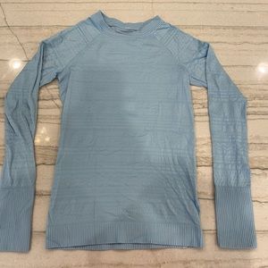 LULULEMON LIGHT BLUE SWIFTLY TECH LONG SLEEVE